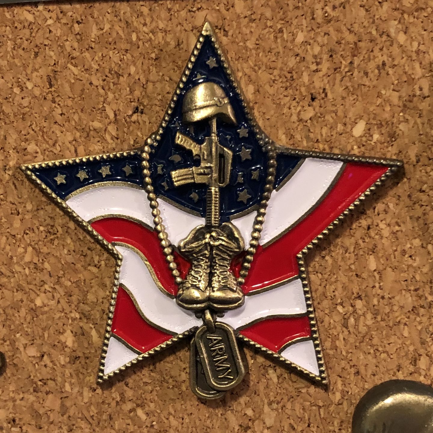 Customer photo review of US Army Veteran Pin