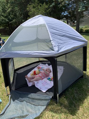 Customer photo review of Pop N' Go® Playpen