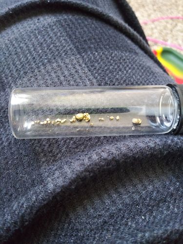 Customer photo review of *BOGO* NUGGET RESERVE '3 Ounce Nugget Hunt' - Gold Paydirt Concentrate - Panning Pay Dirt Bag