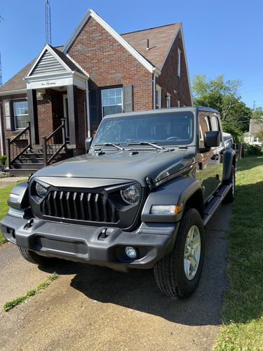 Customer photo review of Vader Grille w/ Mesh - Matte Black (18-20 Jeep Wrangler JL & Gladiator JT)