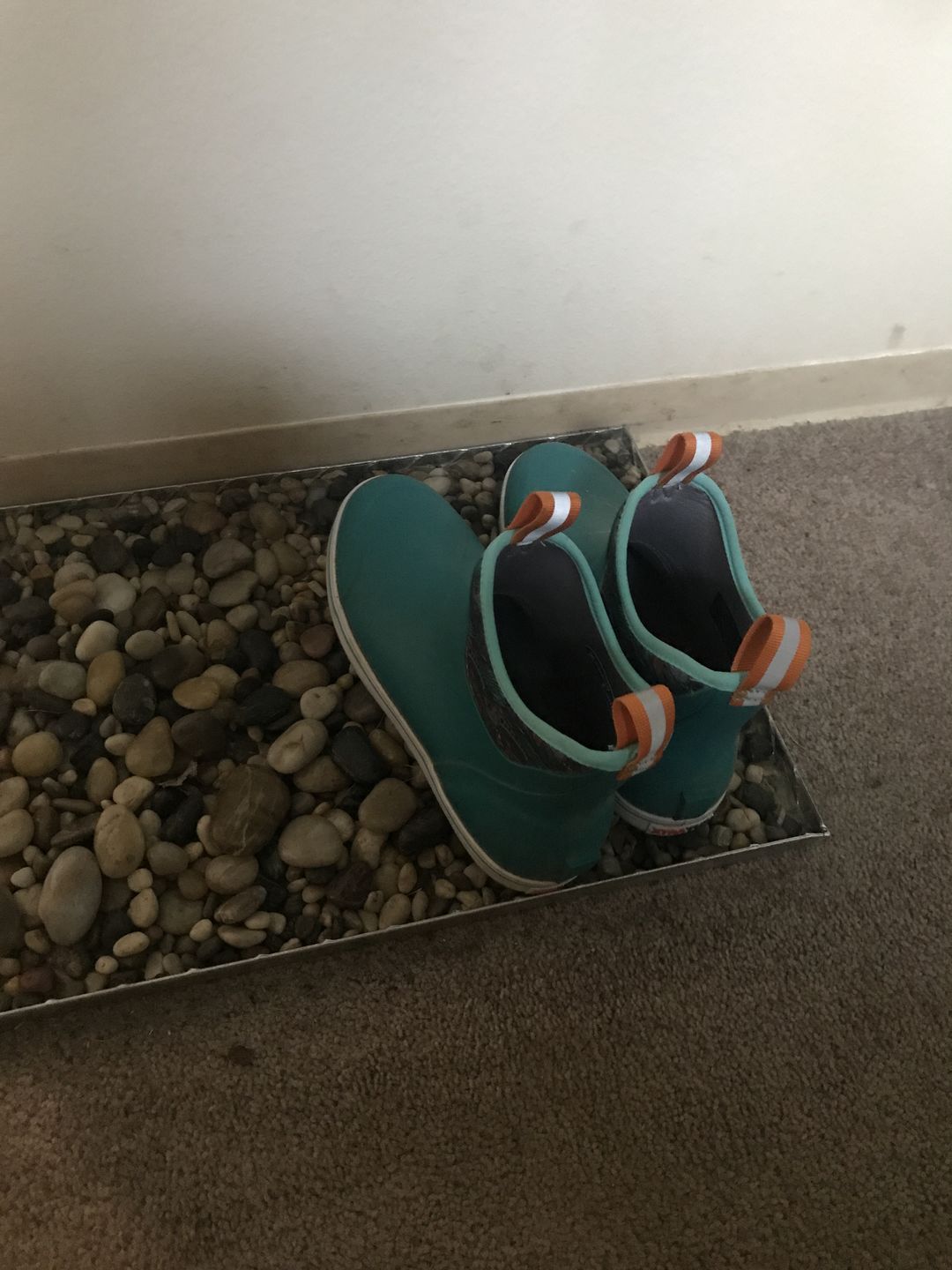 Customer photo review of Groovy Grayling 6" Ankle Deck Boot