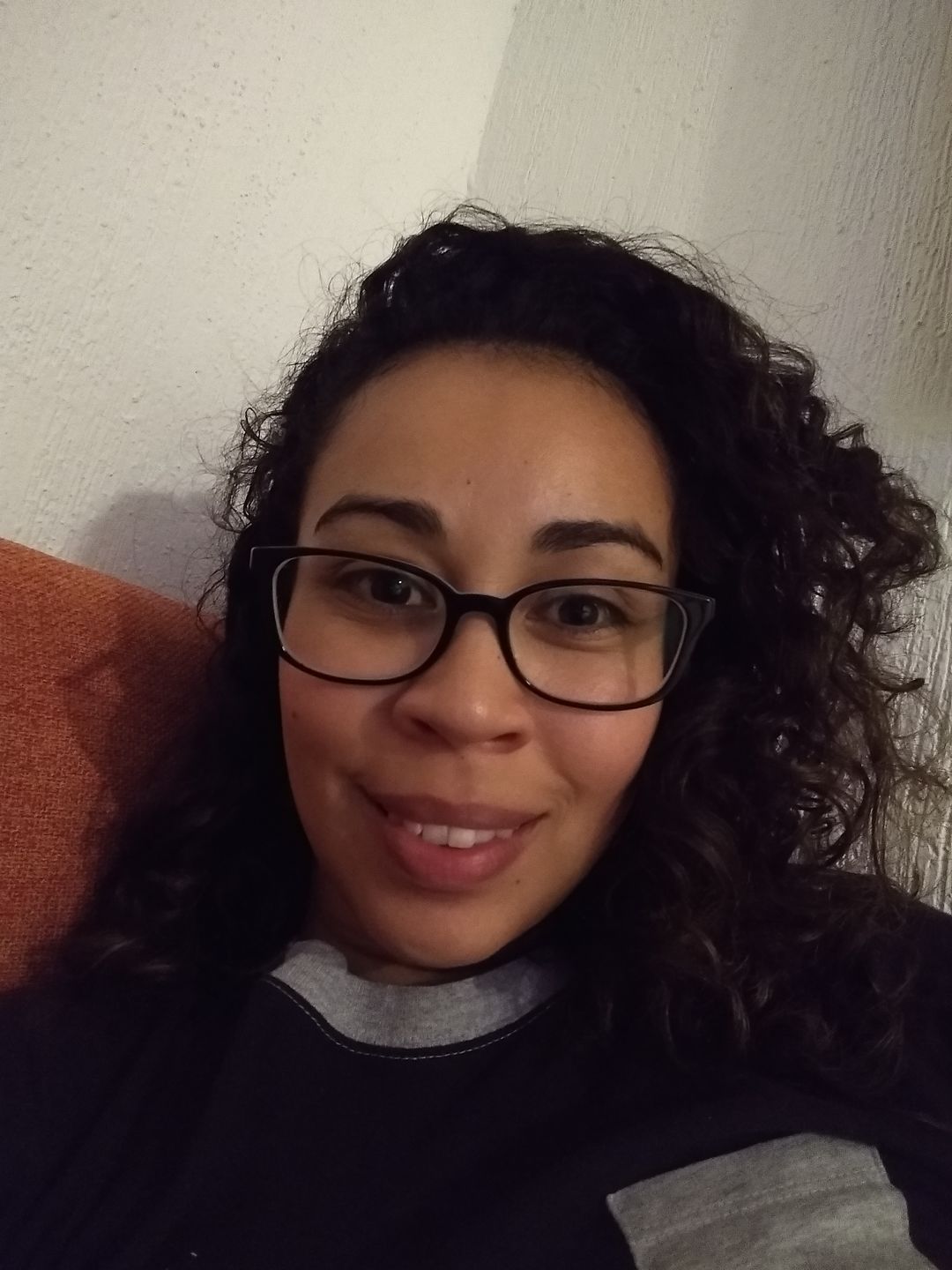 Customer photo review of Suero Humectante Facial con Marula 30ml