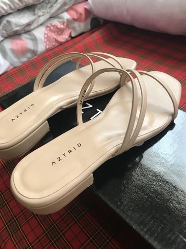 Customer photo review of B1G1 Zia Nude