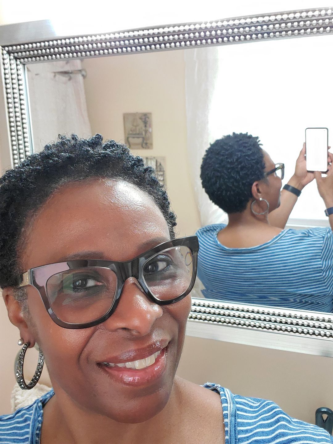 Customer photo review of Hair Growth Serum for Curly Hair with Organic Castor Oil for Strengthening and Vanilla Berry Fragrance