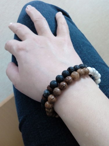 Customer photo review of Vulkanstein Armband