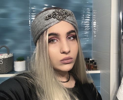 Customer photo review of Polar Light gray Prescription Colored Contact Lenses