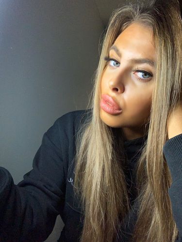 Customer photo review of Magnetic Eyeliner & Lash Kit by LashAura™ - (60% OFF)