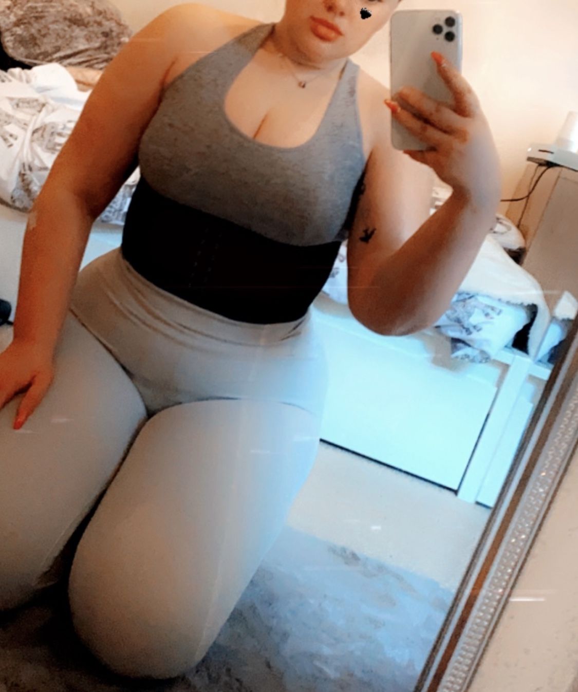 Customer photo review of Latex Waist Trainer