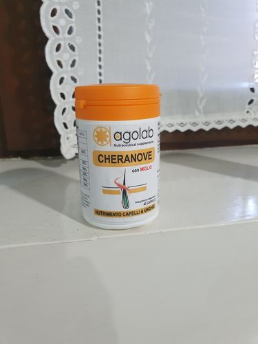 Customer photo review of Cheranove - Capelli & Unghie