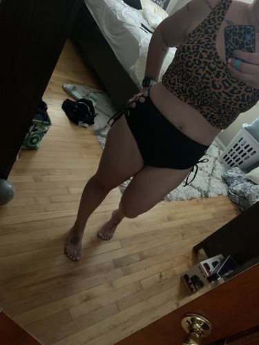 Customer photo review of Traveler Top | Leopard Print