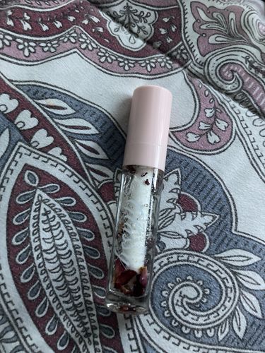 Customer photo review of La Vie En Rose 🥀