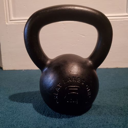 Customer photo review of 10kg / 22lbs E-coated Cast Iron Kettlebell