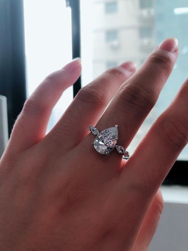 Customer photo review of Louilyjewelry Pear & Marquise Cut Engagement Ring In Sterling Silver