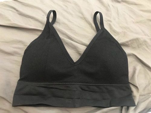 Customer photo review of Ultimate Versatile Seamless Bra/Bralette