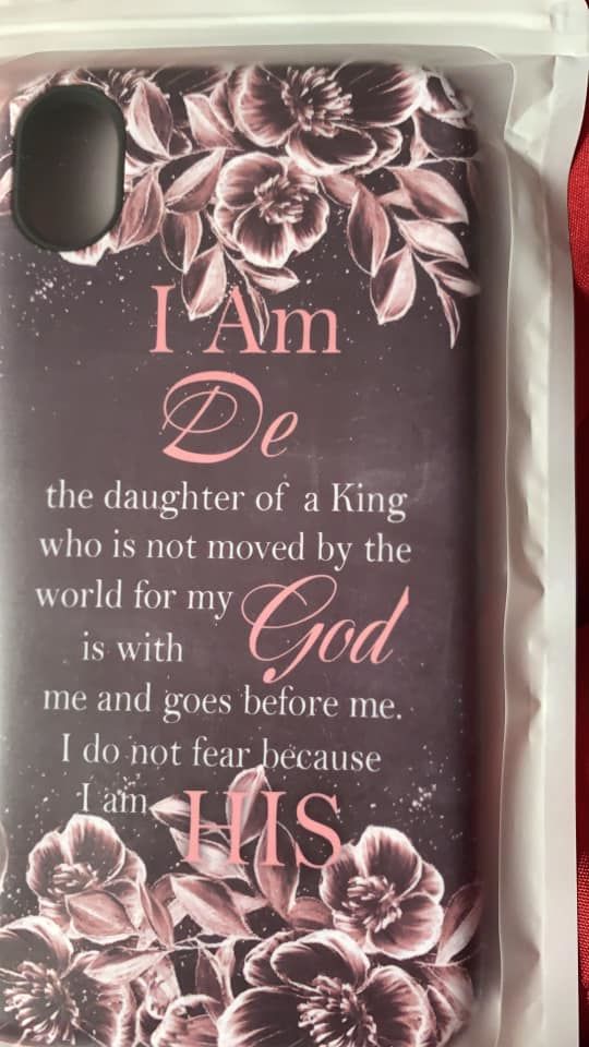Customer photo review of I am the daughter of a King personalized name iPhone case | Christian gifts