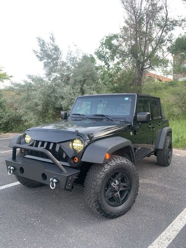 Customer photo review of Gladiator Vader Grille & Smoked Star Turn Lights  Combo (07-18 Wrangler JK)