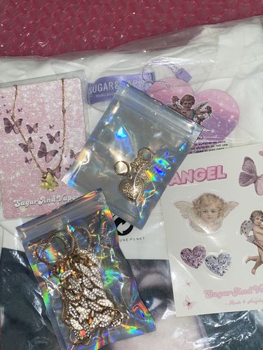 Customer photo review of 🦄 Angel Bag - Random Cute Items 🔮