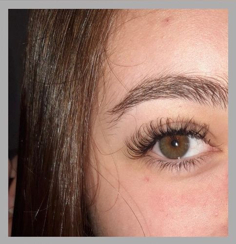 Customer photo review of 0.05 Easy Smart Fan Russian Volume Cashmere Lashes (16 lines)