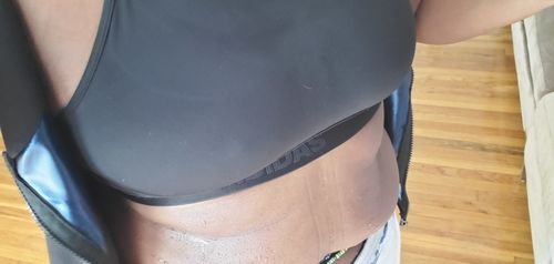 Customer photo review of Women's Zipper Heat Trapping Sweat Vest