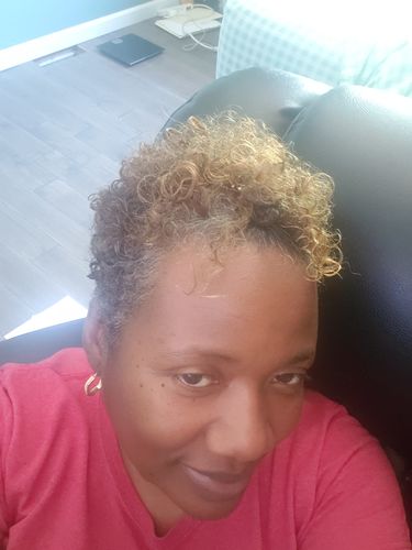 Customer photo review of Nae Nae's 9oz Hair Boost Special