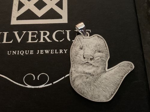 Customer photo review of Silvercut™ Necklace