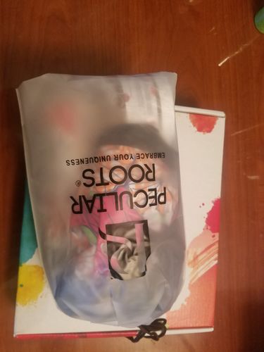 Customer photo review of Entire Peculiar Roots Locs & Natural Hair Box