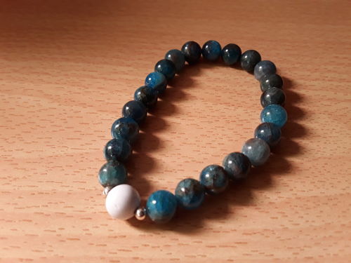 Customer photo review of BRACELET DUO APATITE/HOWLITE