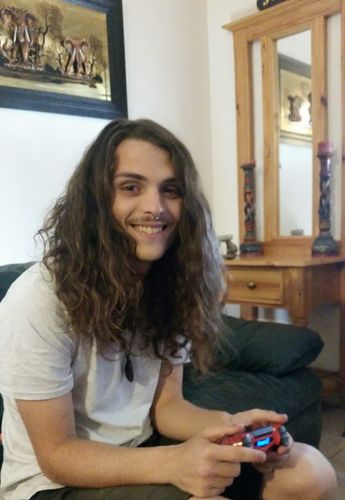 Customer photo review of Scream-Free Hair Brush™ Maxi