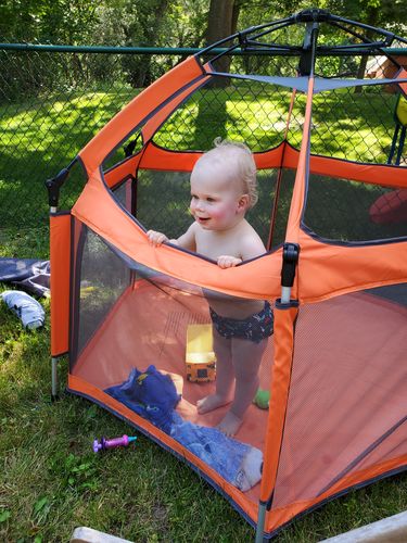 Customer photo review of Pop N' Go® Playpen