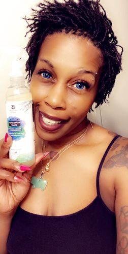 Customer photo review of Refresher Spray w/ Rose Water | 8 oz
