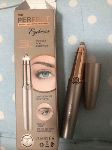 Customer photo review of Flawless Eyebrow Pen