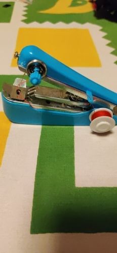 Customer photo review of Tragbare Mini-Nähmaschine