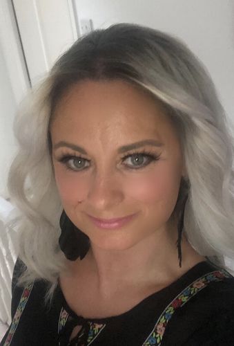 Customer photo review of Diamond Magnetic Eyelashes and Eyeliner Kit