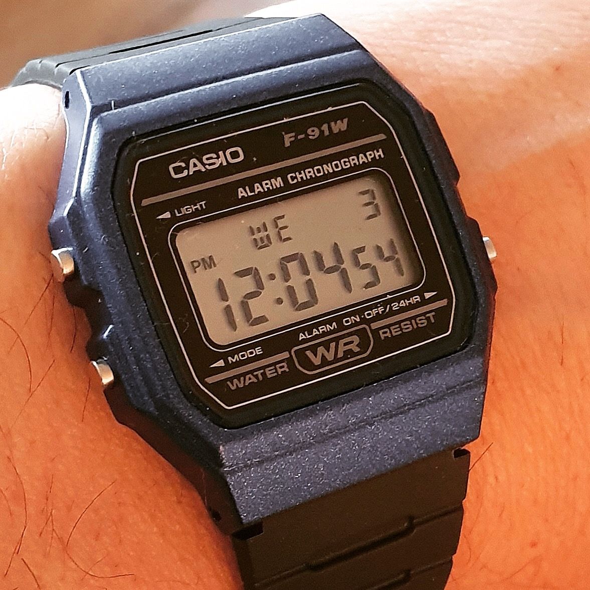 Customer photo review of Reloj Casio Vintage F-91WM-2ADF Azul/Negro