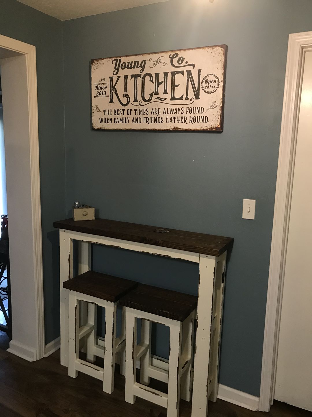 Customer photo review of Personalized-Kitchen Best of Times-Large Canvas(Not Printed on Metal)-Stretched on a Wood-Dining Room Kitchen- Housewarming or Wedding Gift
