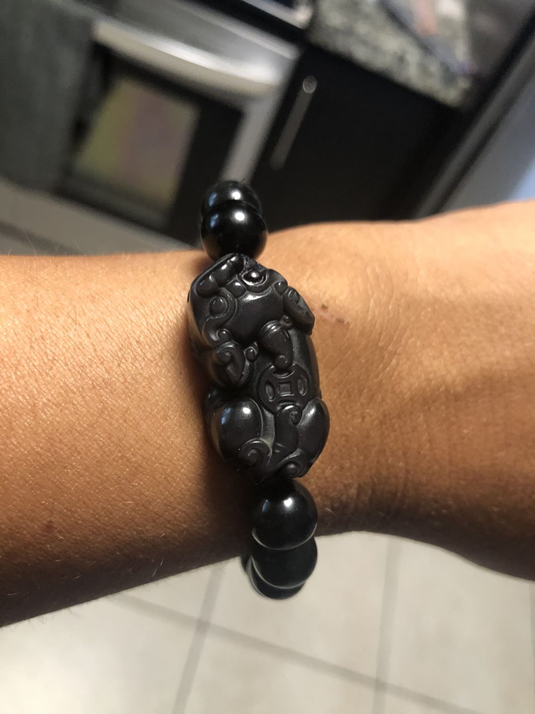 Customer photo review of 6 Words Pixiu Wealth Mantra Obsidian Bracelet