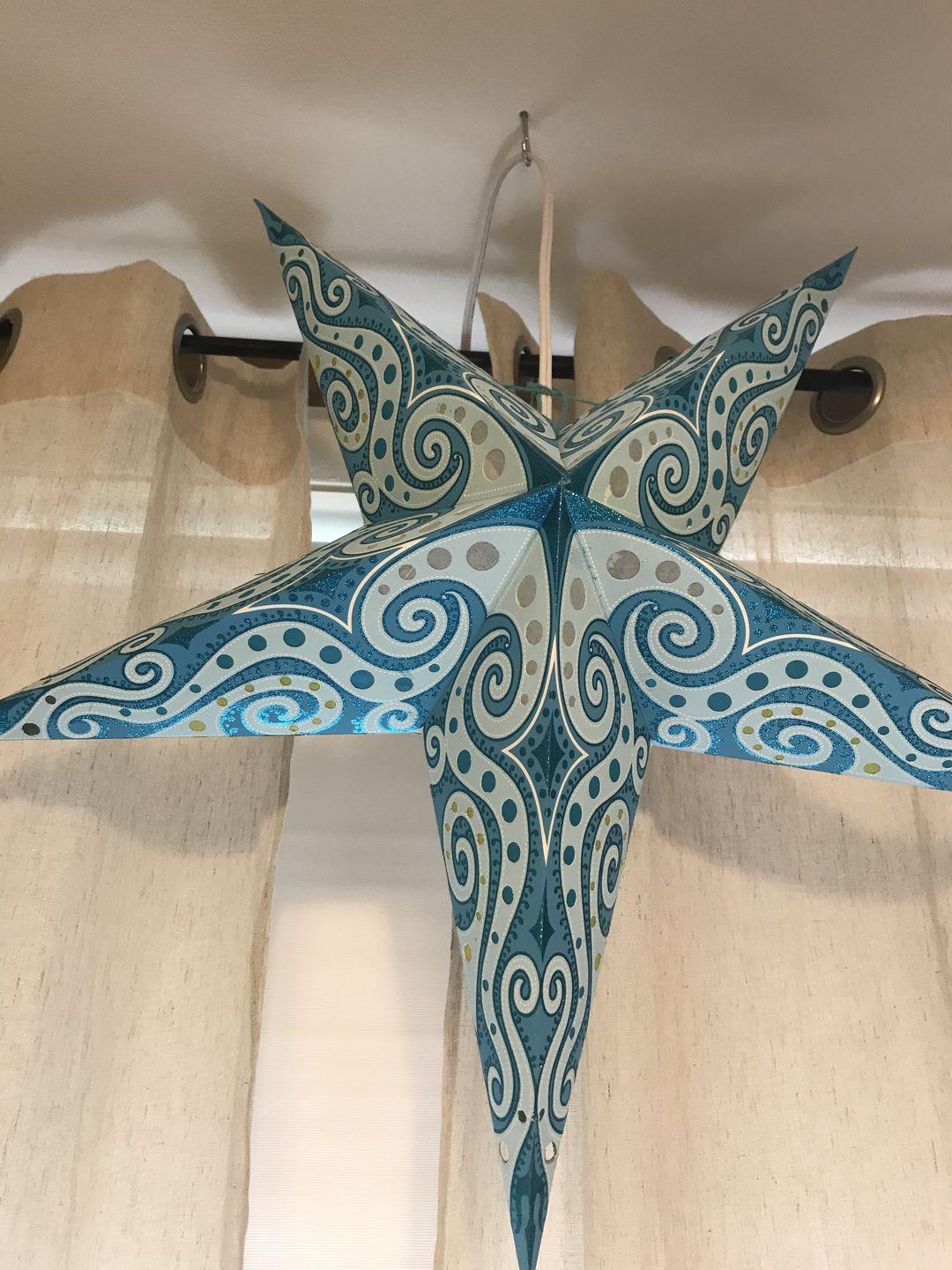 Customer photo review of 24" Green Sea Foam Mouri Blue Glitter Paper Star Lantern, Hanging