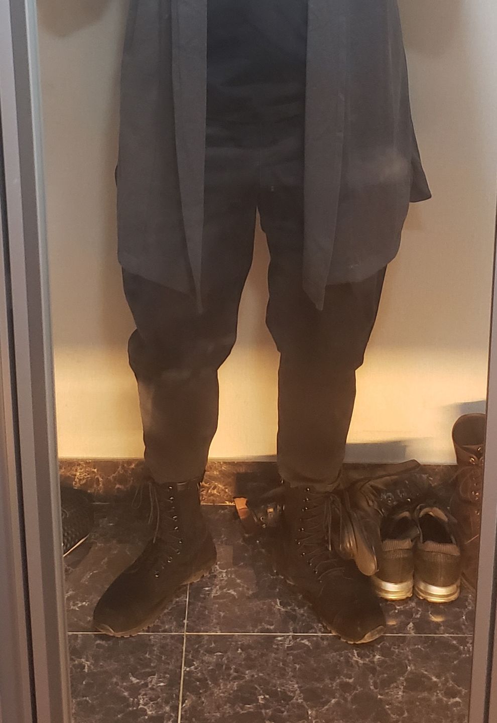 Customer photo review of Oleno Denim Pants