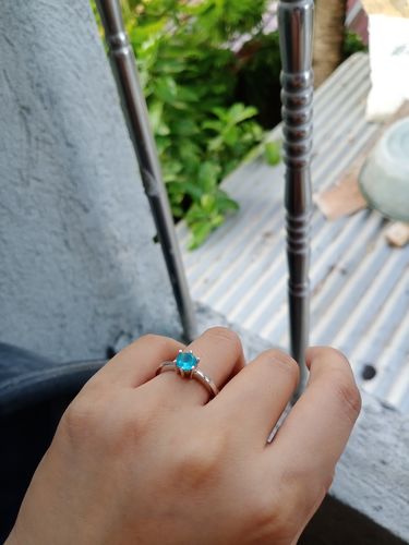 Customer photo review of 1ct Solitaire 6-prong Engagement Ring