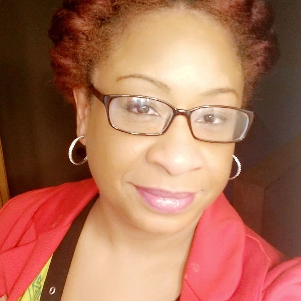 Customer photo review of Hair Growth Serum for Curly Hair with Organic Jojoba Oil for Moisturizing and Lavender Fragrance