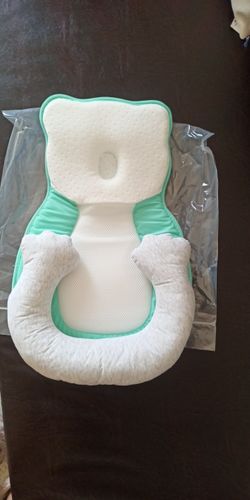 Customer photo review of Portable Baby Crib