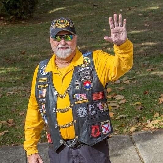 Customer photo review of US Army Veteran Pin