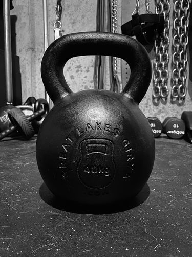 Customer photo review of 40kg / 88lbs   E-coated Cast Iron Kettlebell