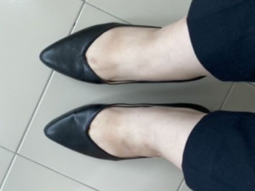Customer photo review of Yarra Flats in Black