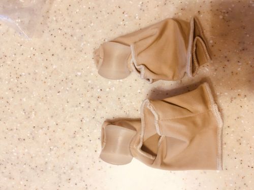 Customer photo review of NovaBunion™ Orthopedic Corrector Sleeve (1 pair)