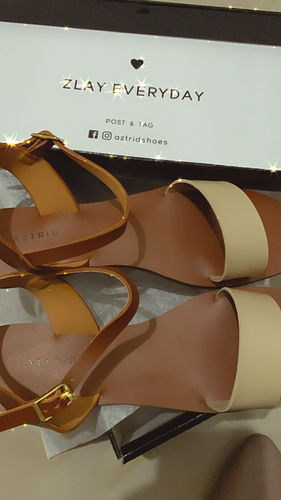 Customer photo review of Aven Beige
