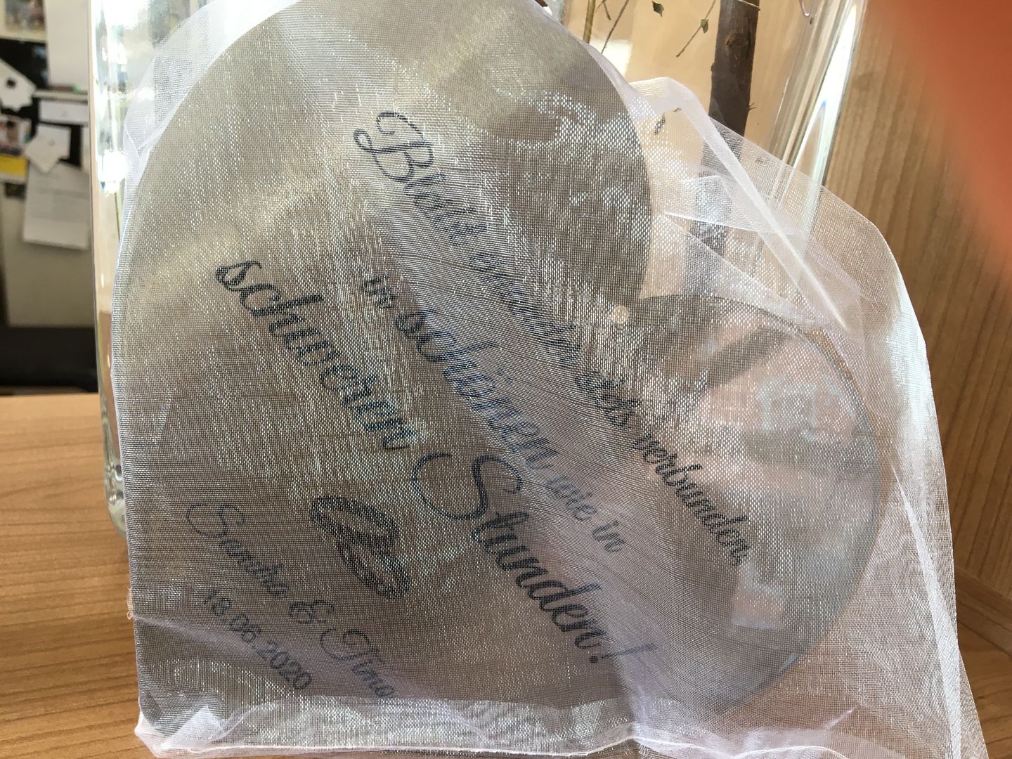 Customer photo review of Hochzeitsgeschenk - Dekoherz  "In schönen wie in schweren Stunden " aus edlem Stahl (personalisierbar)