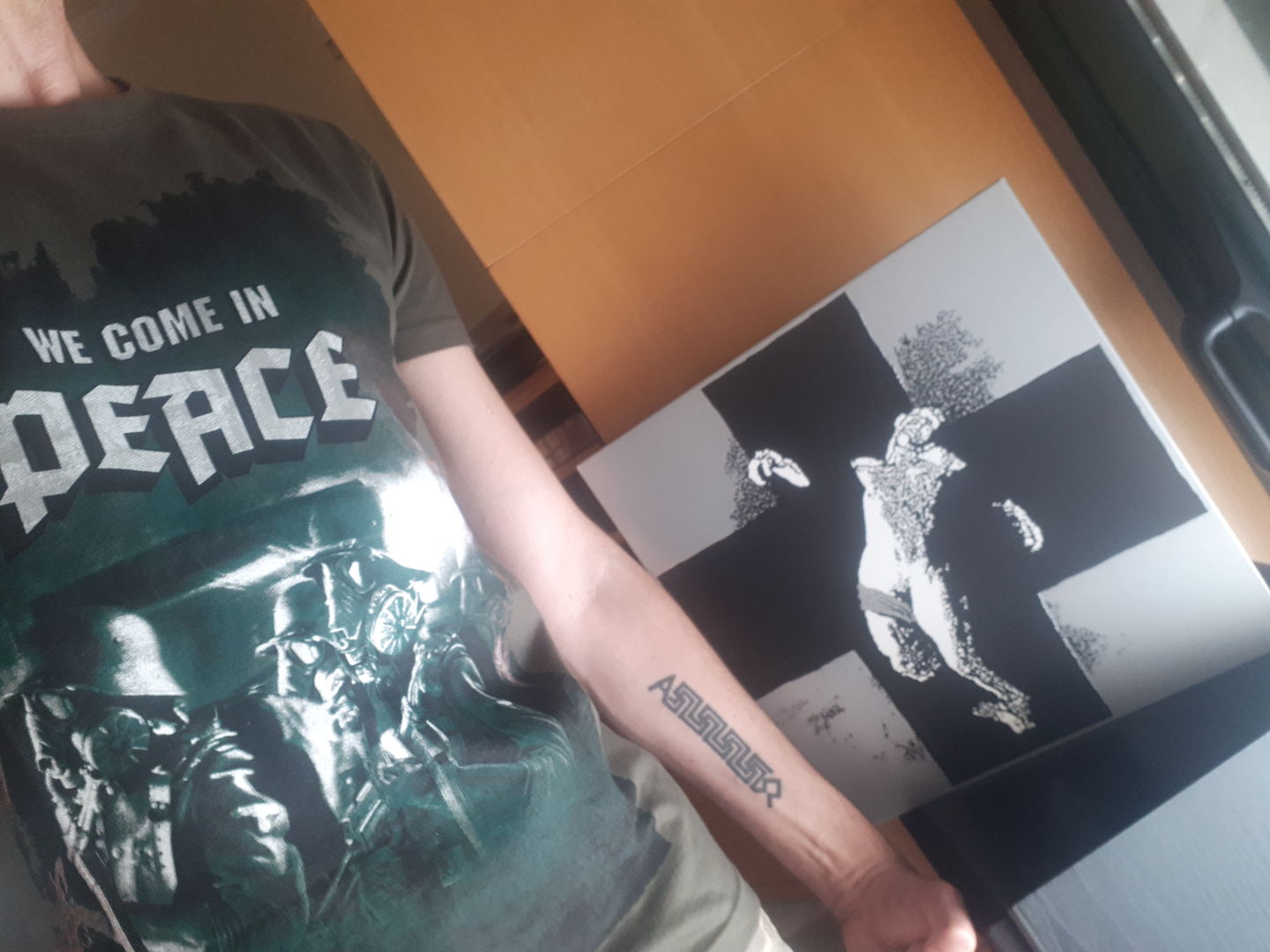 Customer photo review of We Come in Peace