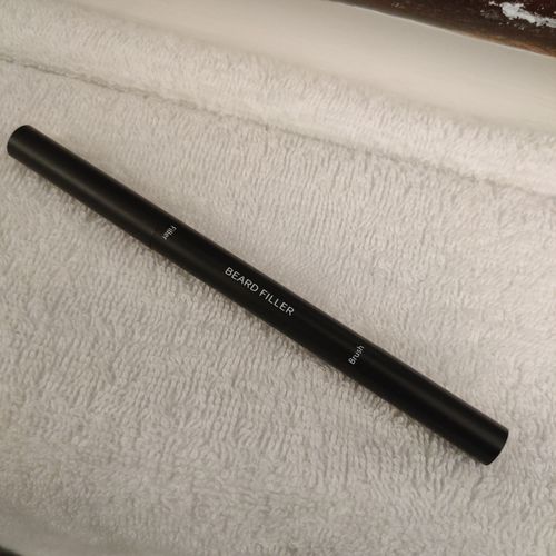 Customer photo review of LAVOSSY BEARD FILLER PENCIL