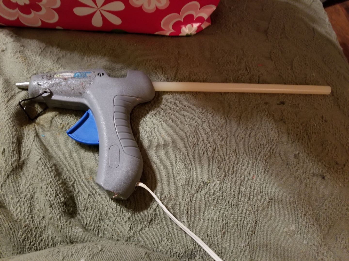 Customer photo review of Industrial Glue Sticks (1 pound)